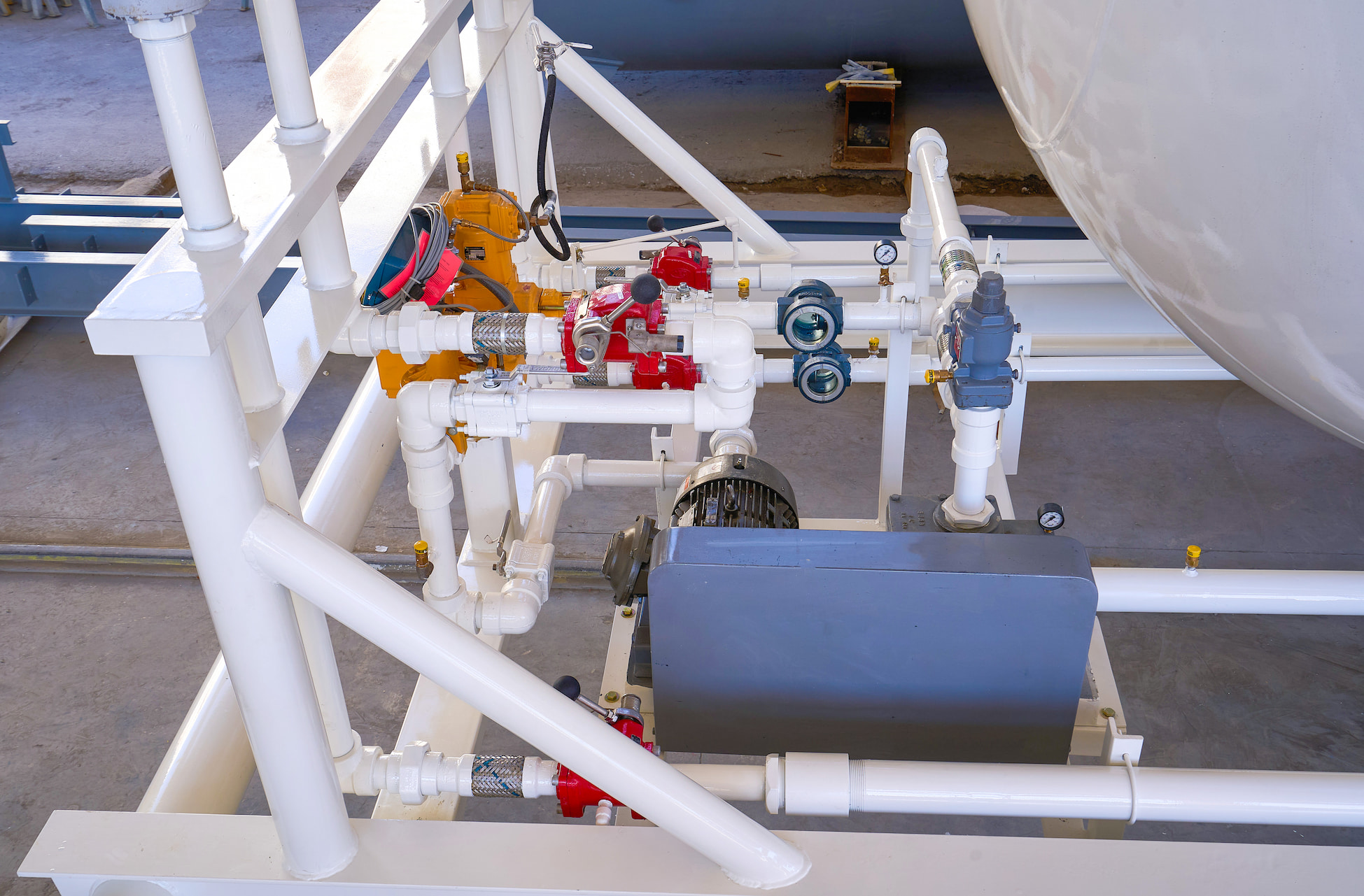 TanquedePlantaconSKID ()